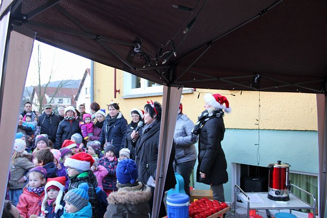 Bild: Weihnachtsmarkt im K&auml;ferland