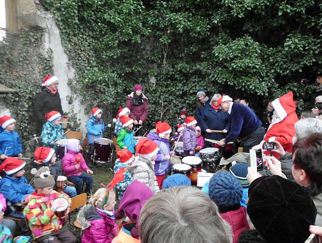 Bild: Weihnachten am Schiefen Turm