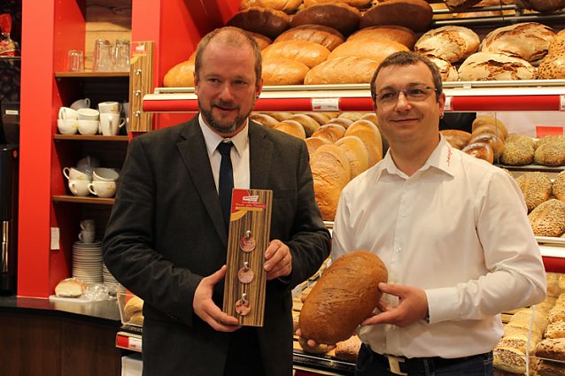Bild: Brot am Haken � Erfolgsgeschichte geht weiter