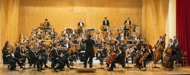 Bild: Singen und schwingen im Dreivierteltakt