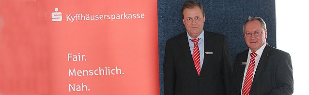 Bild: Positive Bilanz f&uuml;r 2015 pr&auml;sentiert