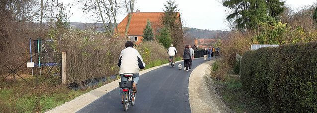 Bild: Radweg auch f&uuml;r Radfahrer?