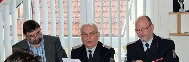 Bild: Bemerkenswerte Vereinsarbeit bei der FFW