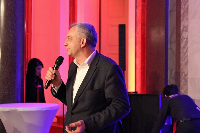 Bild: Models und Politik