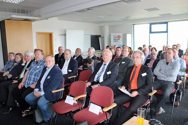 Bild: Erstes Fazit bei der Infrastrukturkonferenz 