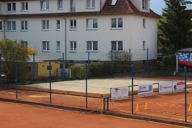 Bild: Tennis: Saisonstart beinahe in Wei&szlig;