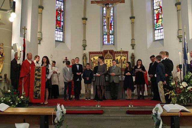 Bild: Weihbischof zur Firmung 2016 in Sondershausen