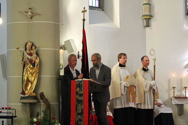 Bild: Weihbischof zur Firmung 2016 in Sondershausen