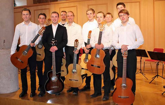 Bild: Gitarrenspiel vom Feinsten