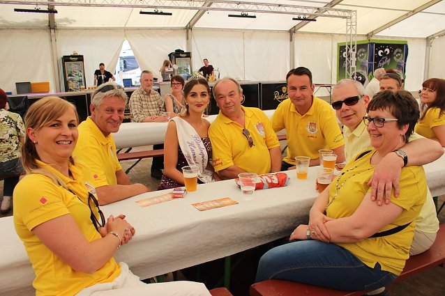 Bild: Treffen der Vereine