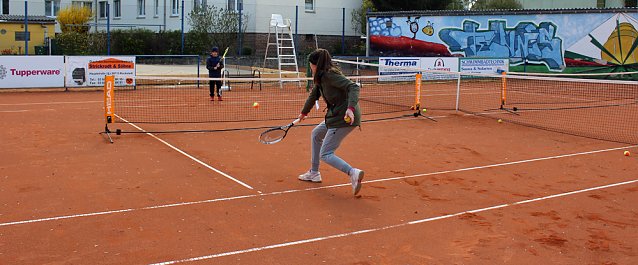 Bild: Ab morgen Tennismeisterschaften