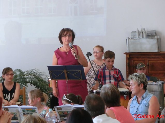 Bild: Abschlussfeier der Viertkl&auml;ssler der Kyffh&auml;userlandgrundschule