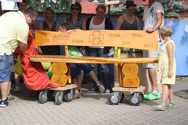 Bild: Sommerfest im Kindernest