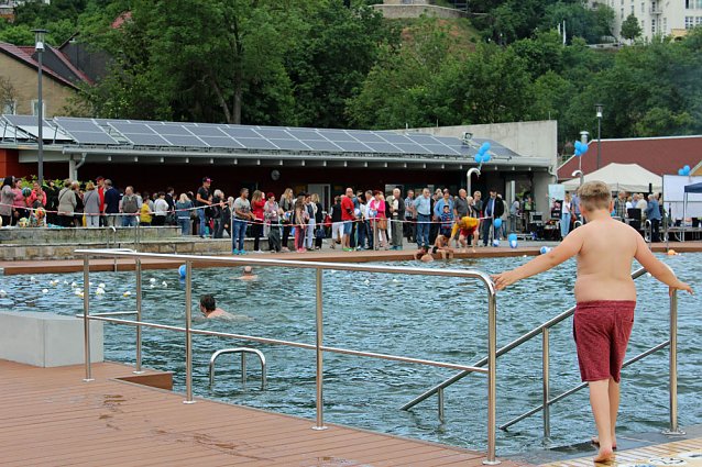 Bild: Sommer-Party im Vitalpark