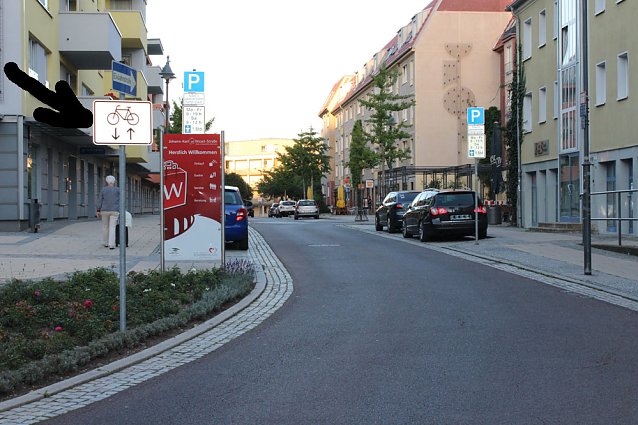 Bild: Appell an Kraftfahrer?
