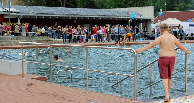 Bild: Besucheransturm im Solewasser-Vitalpark