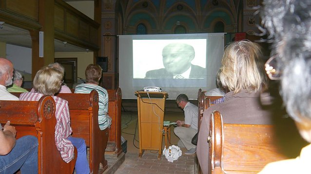 Bild: Lindenfest mit Filmvorf&uuml;hrung