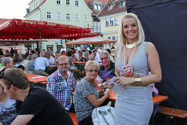 Bild: Weinfest wieder gut besucht