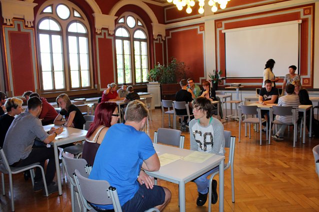 Bild: Speed Dating im Berufsschulzentrum