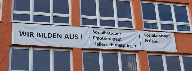 Bild: Wieder gro&szlig;es Kinderfest an der Fachschule