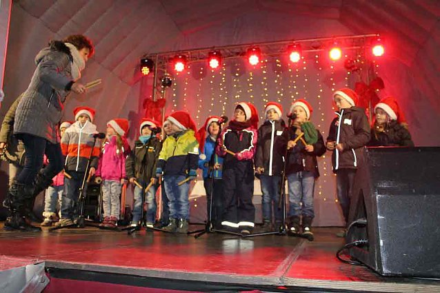 Bild: Weihnachtsmarkt Bad Frankenhausen er&ouml;ffnet