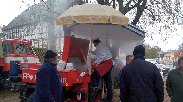 Bild: Karussell, Ponyreiten und mehr