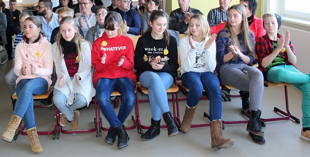 Bild: Spende zur Einweihung