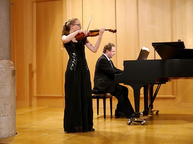 Bild: Violinenkonzert mit Klavier