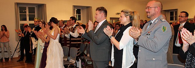 Bild: Stehende Ovation bei der Ehrenamtsgala