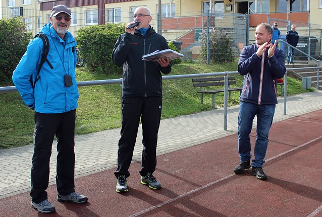 Bild: Mit Beifall verabschiedet