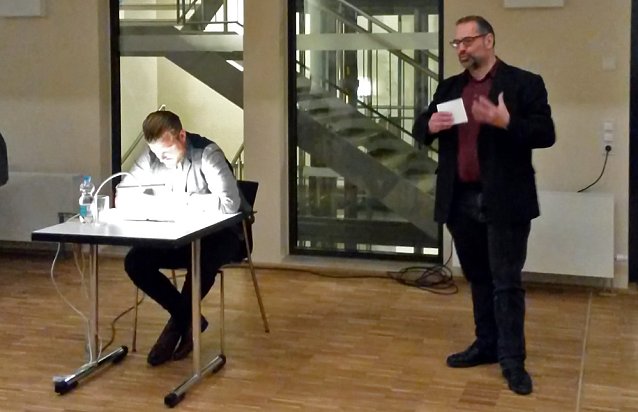 Bild: Buchlesung "Heimaterde"