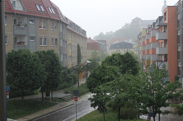 Bild: Das Unwetter beginnt