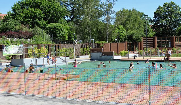 Bild: Kinderfest und Benefizkonzert