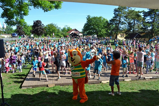 Bild: Gro&szlig;es  Kindertagsfest  im  Ferienpark Feuerkuppe