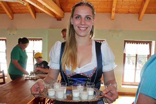 Bild:  Ansturm auf das Hoffest