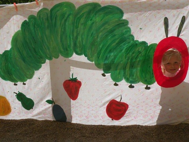 Bild: Die kleine Raupe Nimmersatt...