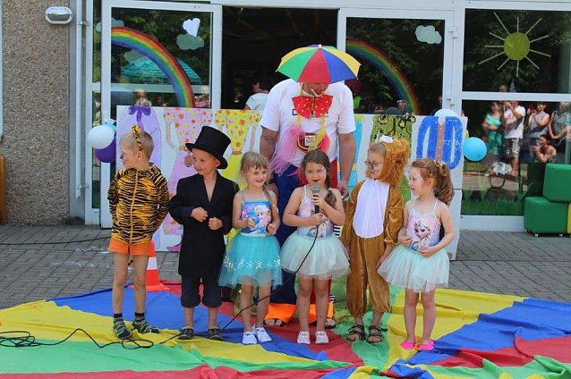 Bild: Sommerfest in der Kita Gro&szlig;furra