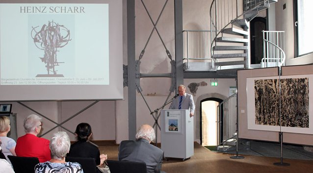 Bild: Ausstellung von Heinz Scharr er&ouml;ffnet