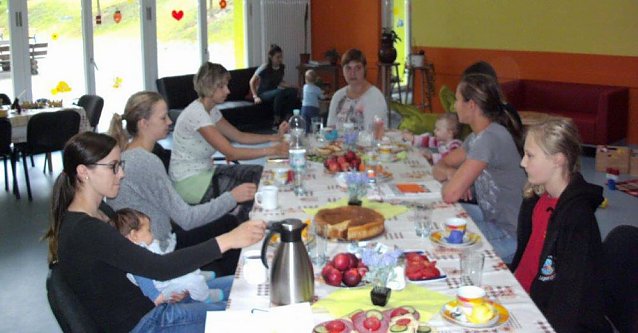 Bild: Mutter-, Vater,- Kindfr&uuml;hst&uuml;ck im Freizeitzentrum Artern