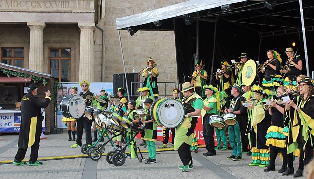 Bild: Weinfest wieder gut besucht