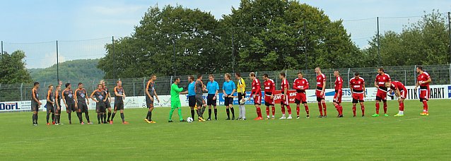 Bild: Im Pokal Eintracht gegen Gera