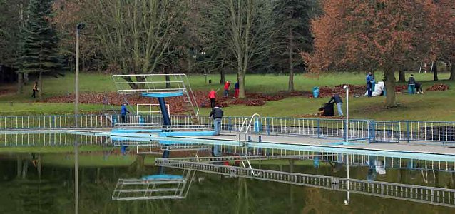 Bild: Helferfest im Freibad Gro&szlig;furra