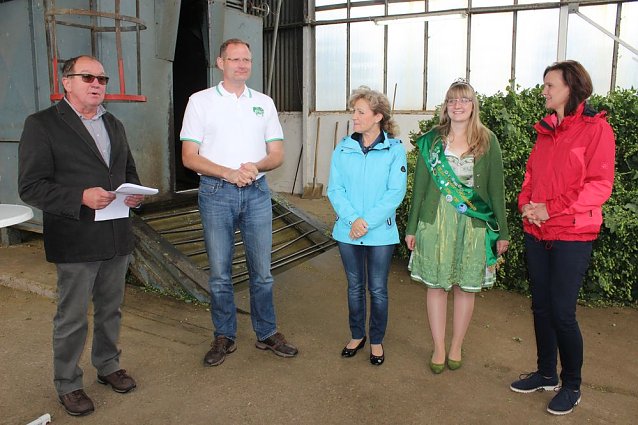 Bild: Start der Hopfenernte in Gro&szlig;enehrich