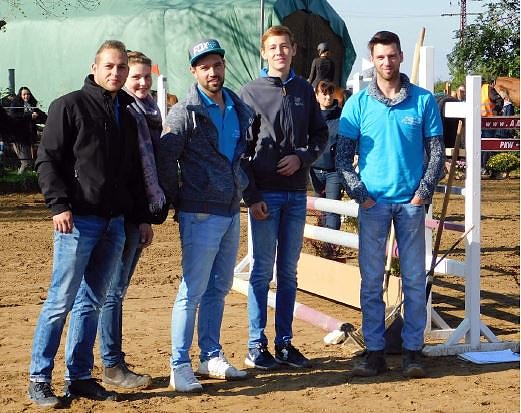 Bild: Gelungene Premiere beim Reitturnier in Heygendorf
