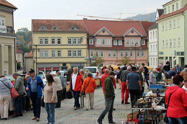Bild: Erfolgreicher Tr&ouml;delmarkt in Sondershausen