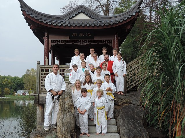 Bild: Vereinsfoto im Chinesischen Garten