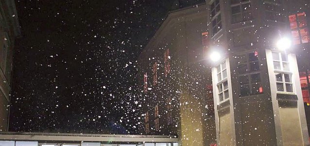 Bild: Stehende Ovationen im Achteckhaus