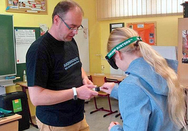 Bild: Projekt zum Jugendschutz an der Borlachschule