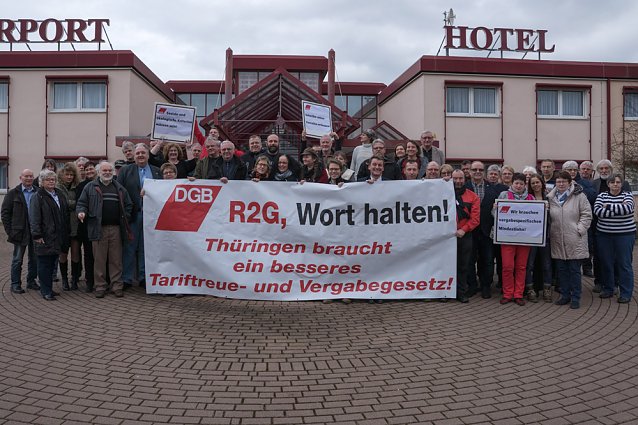 Bild: Abgeordnete von r2g m&uuml;ssen Wort halt
