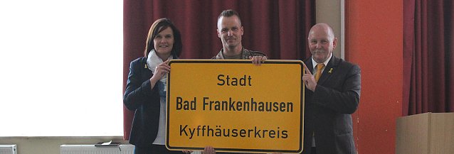 Bild: Mit Gru&szlig; aus der Heimat